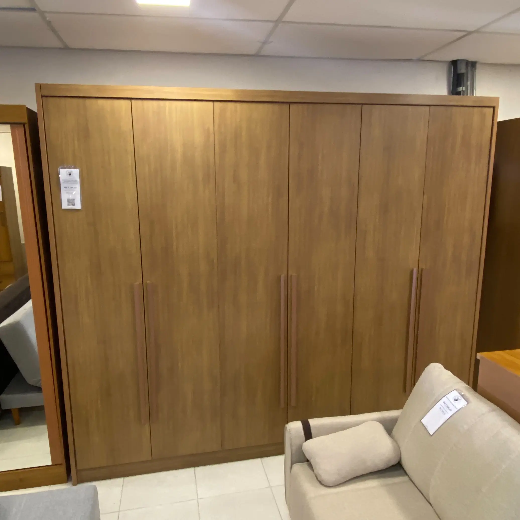 Guarda Roupa Robust Casal Sem Espelho 6 Portas 8 Gavetas Novo